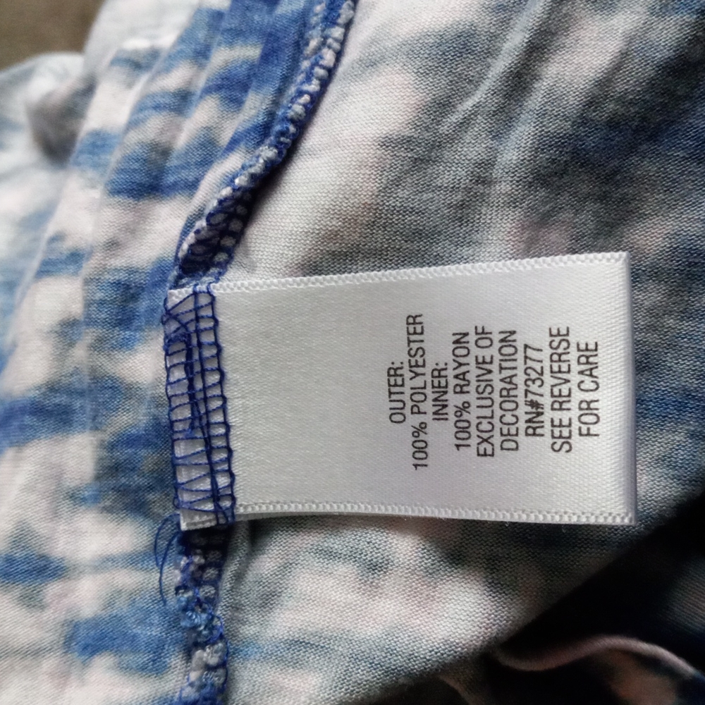 Vera Wang  Womens  Sz Small. Blue/pink/white  Tie Dyed Top - Picture 6 of 6
